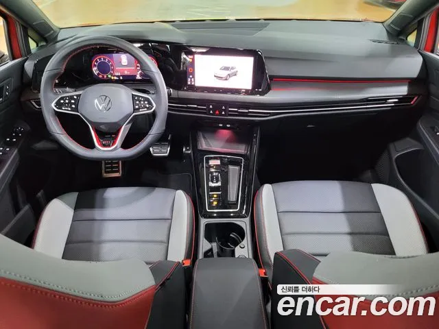 Volkswagen Golf — интерьер