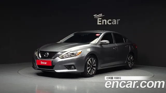 Nissan Altima
