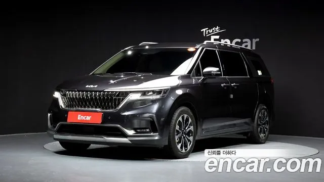 Kia Carnival — экстерьер