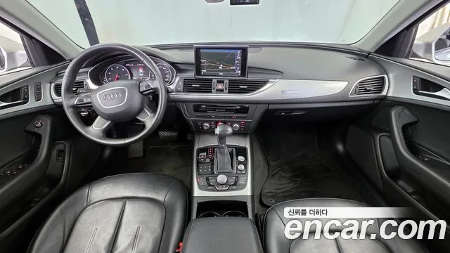 Audi A6 — интерьер