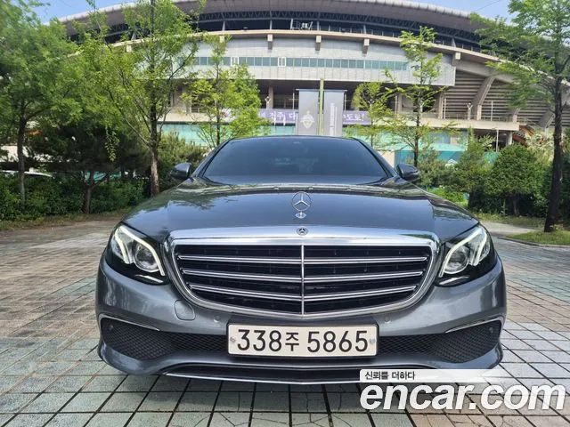 Mercedes-Benz E-класс