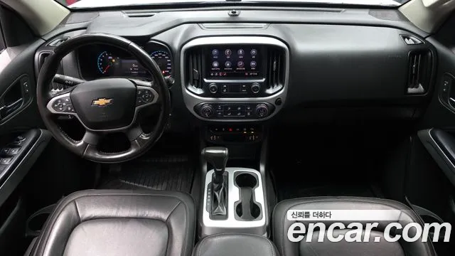Chevrolet Korea Colorado — интерьер