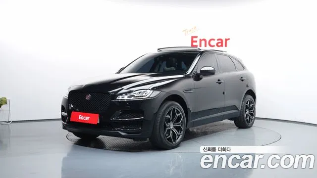 Jaguar F-Pace