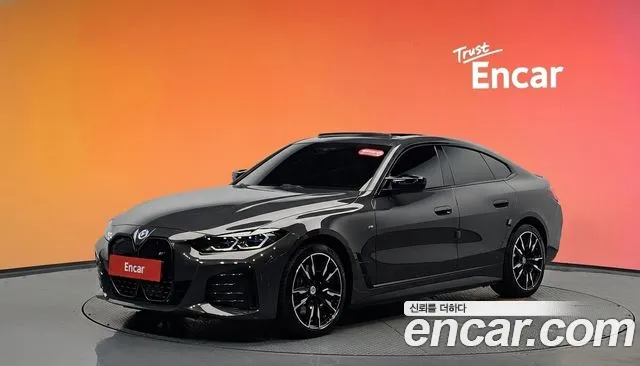 BMW i4