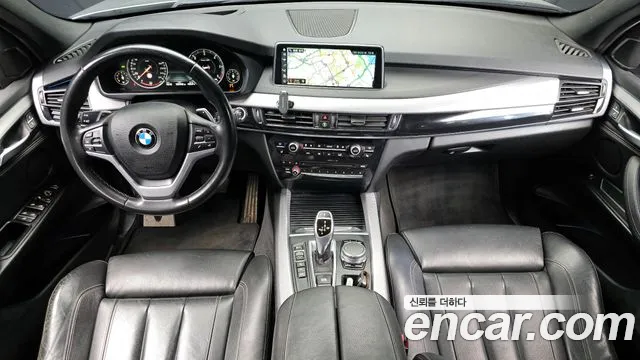 BMW X5 — интерьер