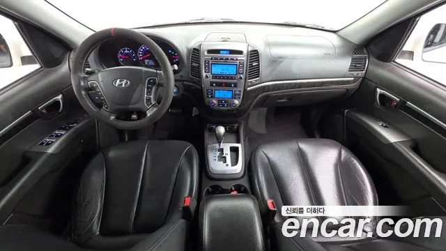 Hyundai Santa Fe — интерьер