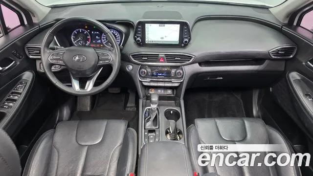 Hyundai Santa Fe — интерьер