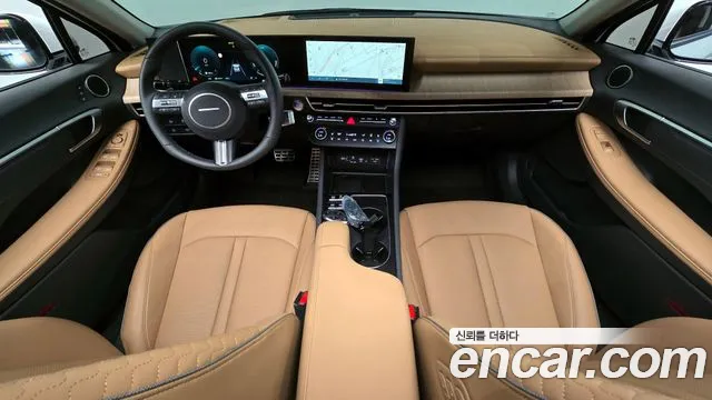 Hyundai Sonata — интерьер