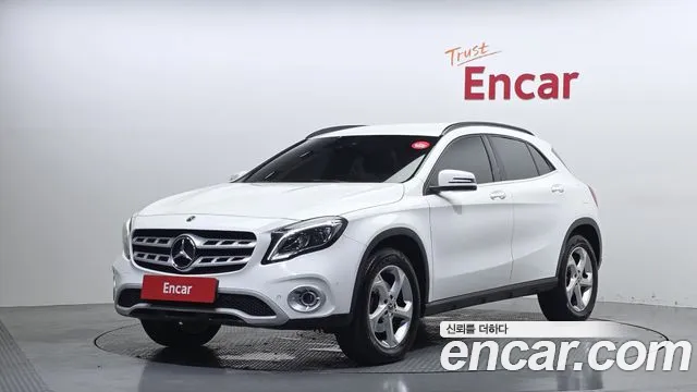 Mercedes-Benz GLA-класс