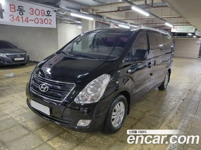 Hyundai Starex
