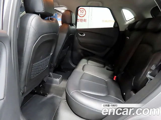 Renault Korea QM3 — интерьер