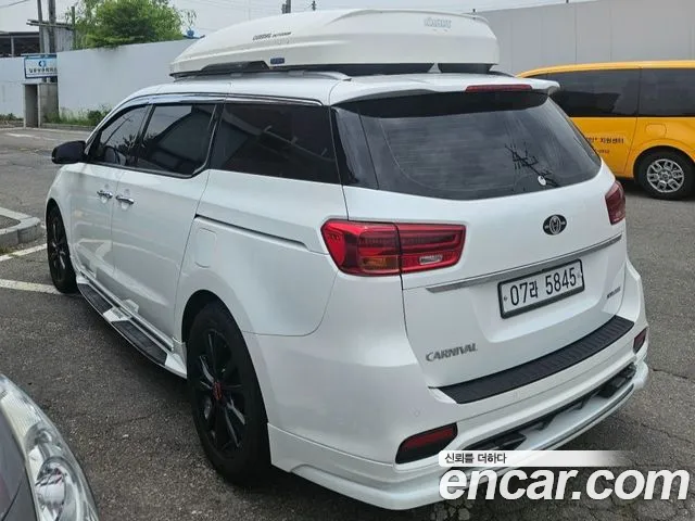 Kia Carnival — интерьер