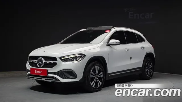 Mercedes-Benz GLA-класс