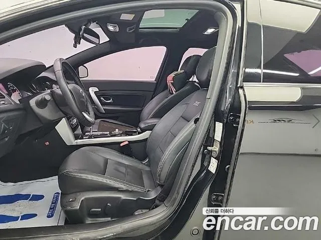 Renault Korea SM5 — интерьер