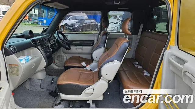 Toyota bB — интерьер