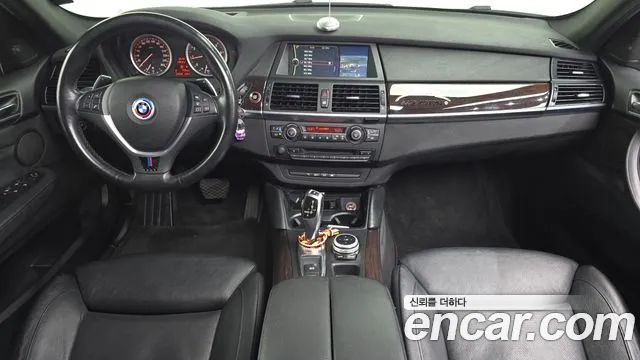 BMW X6 — интерьер