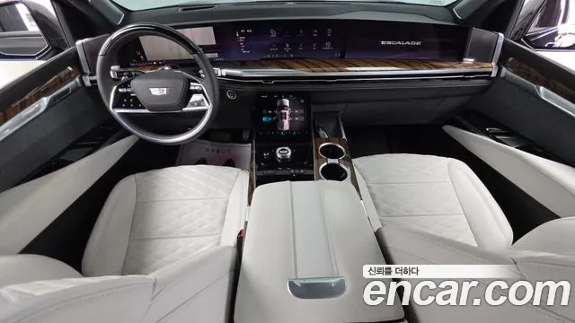 Cadillac Escalade — интерьер