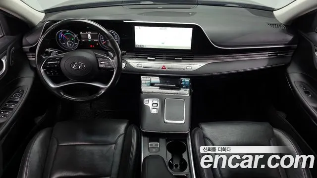 Hyundai Grandeur — интерьер
