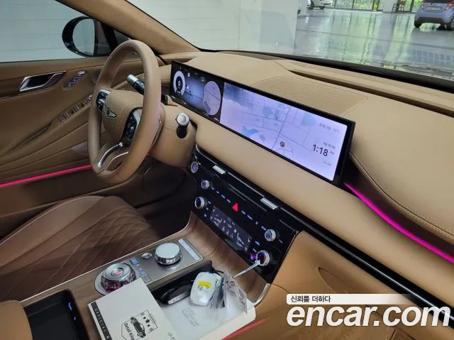 Genesis G80 — интерьер