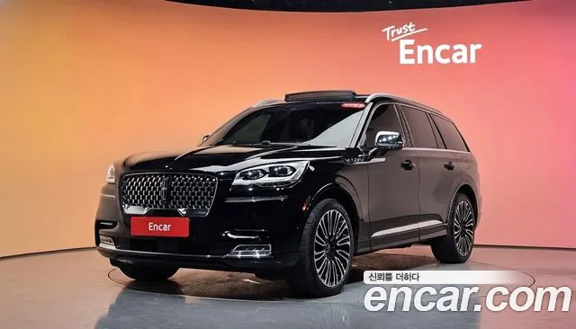 Lincoln Aviator