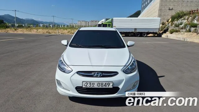 Hyundai Accent