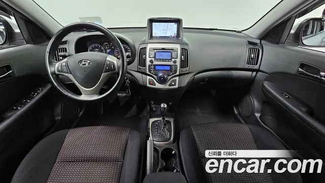 Hyundai i30 — интерьер