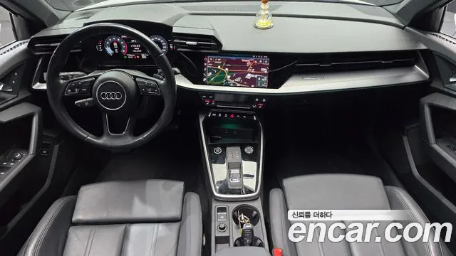 Audi A3 — интерьер