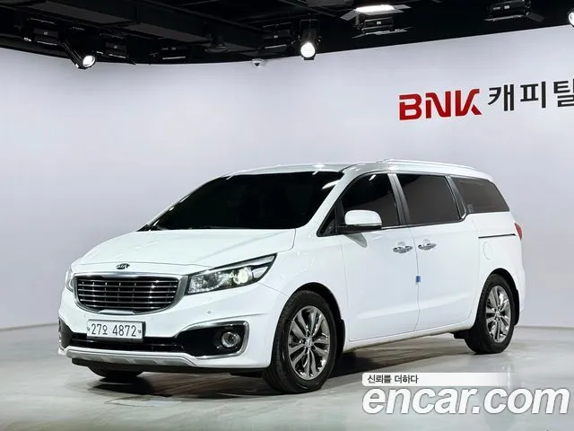 Kia Carnival — экстерьер