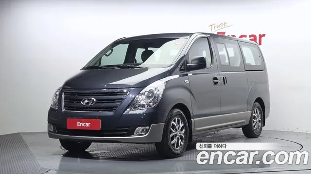 Hyundai Starex