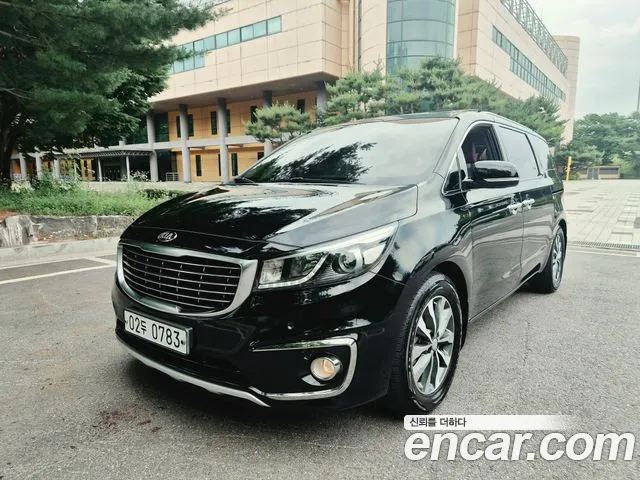Kia Carnival — экстерьер