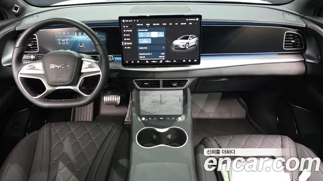 BYD Sea Lion 7 — интерьер