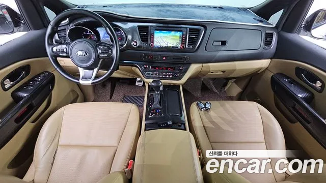 Kia Carnival — интерьер