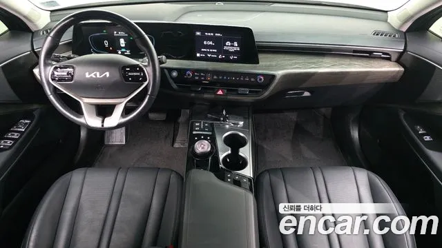 Kia K8 — интерьер