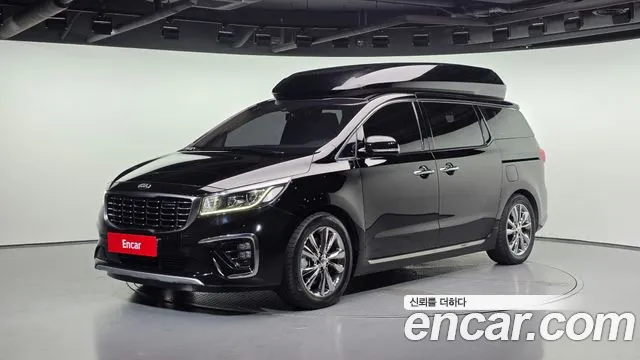Kia Carnival — экстерьер