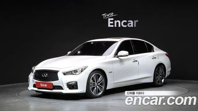 Infiniti Q50