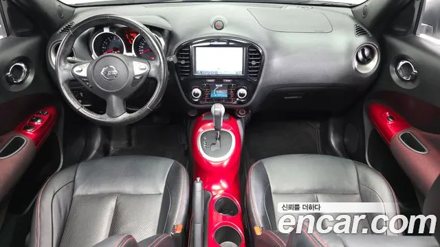 Nissan Juke — интерьер