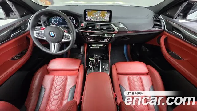 BMW X4M — интерьер