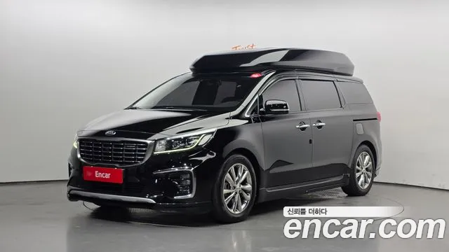 Kia Carnival — экстерьер