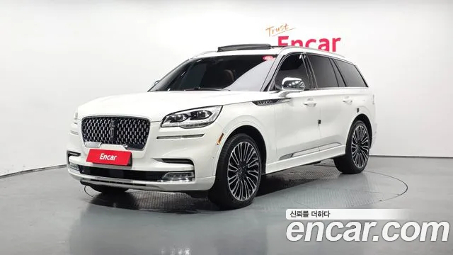 Lincoln Aviator