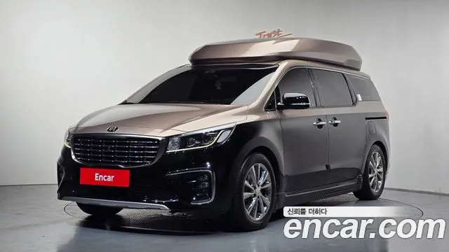 Kia Carnival — экстерьер