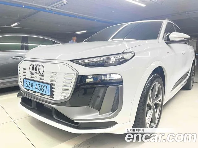 Audi Q6 e-tron