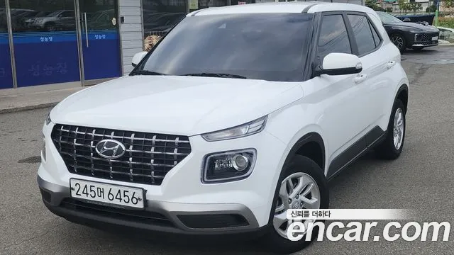 Hyundai Venue