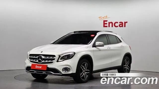 Mercedes-Benz GLA-класс