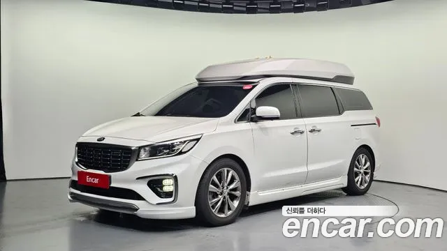 Kia Carnival — экстерьер