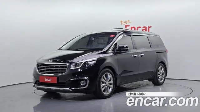 Kia Carnival — экстерьер