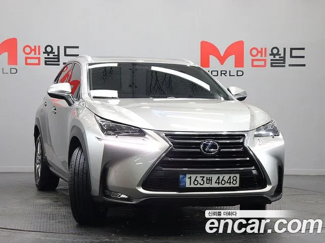 Lexus NX