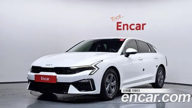 Kia K5 — экстерьер