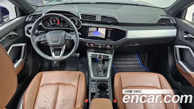 Audi Q3 — интерьер