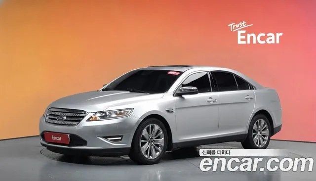 Ford Taurus