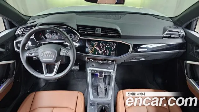 Audi Q3 — интерьер